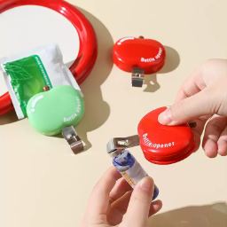 🍎Multifunctional Magnetic Bottle Opener!