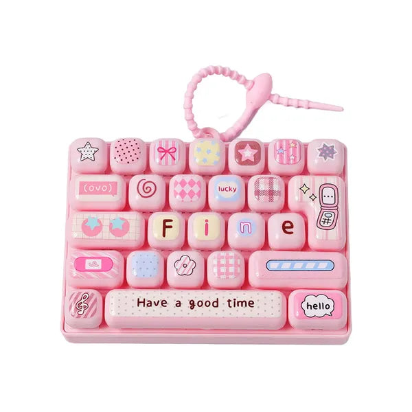 🎀 26-Key Cute Cartoon Clicky Keyboard Bag Pendant ⌨️✨