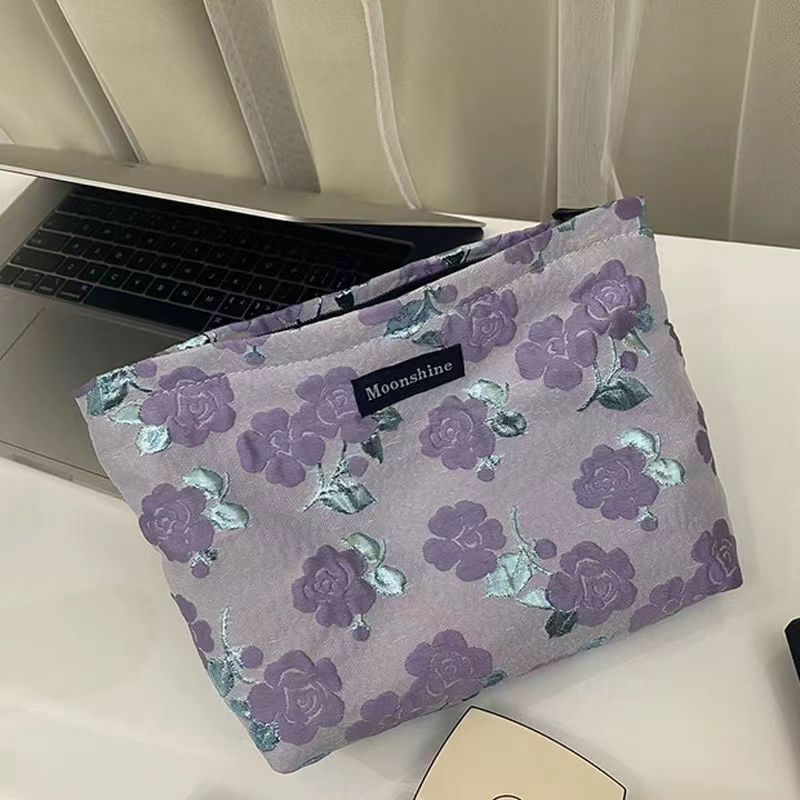 🌷Cute Instagram-style makeup bag