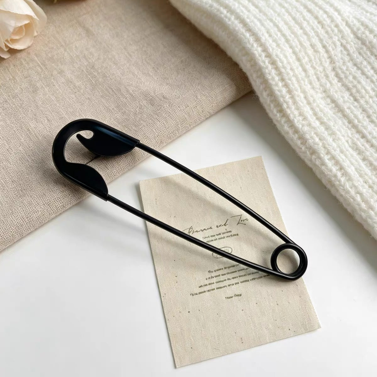 ⚡Large Safety Pin Hair Clip (3 pcs)